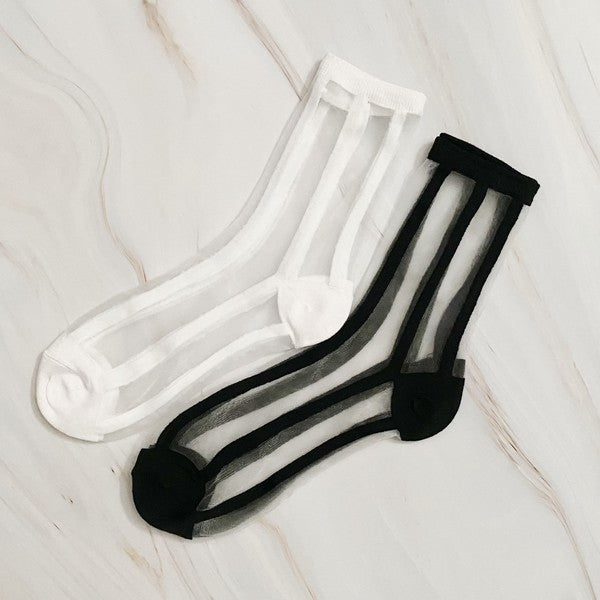 CHIC IN LINE SHEER SOCKS- 2 PAIRS